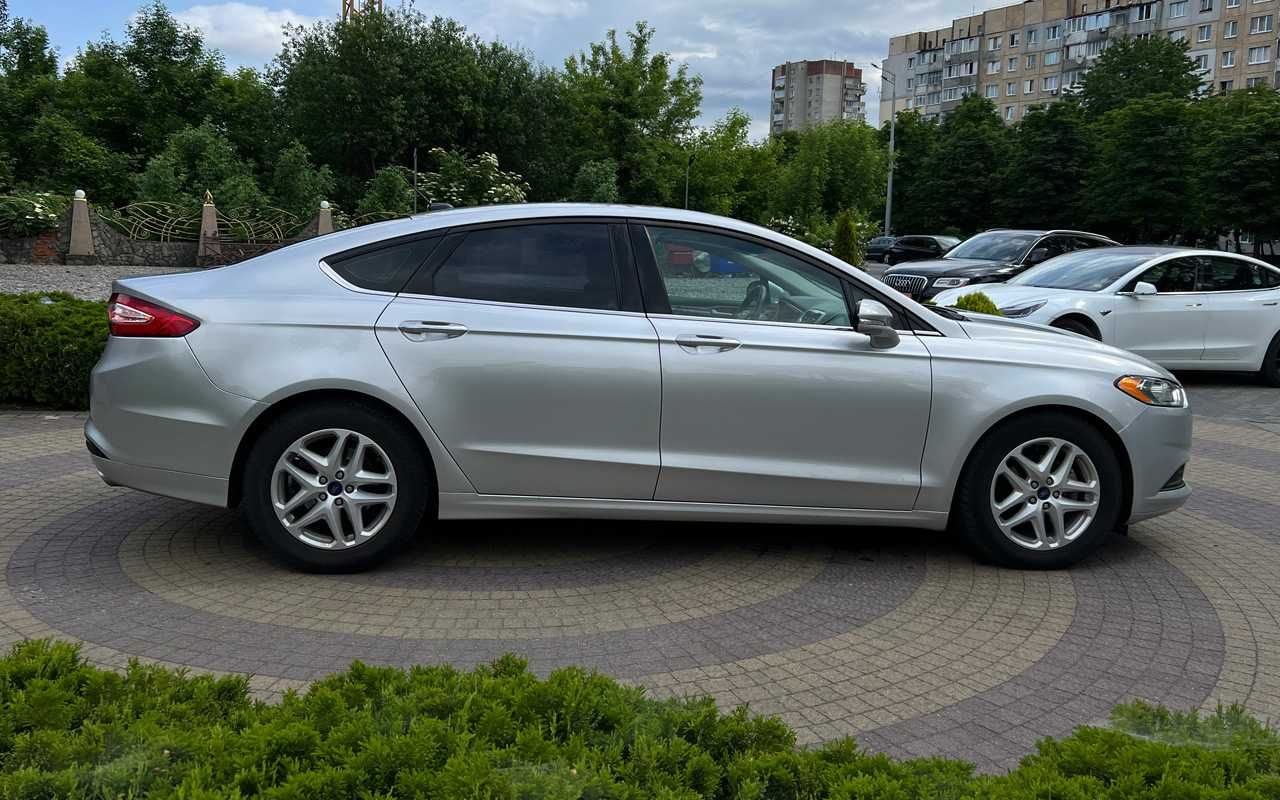 Ford Fusion 2015