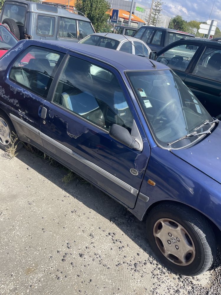 Vendo o meu peugeot 106 para peça