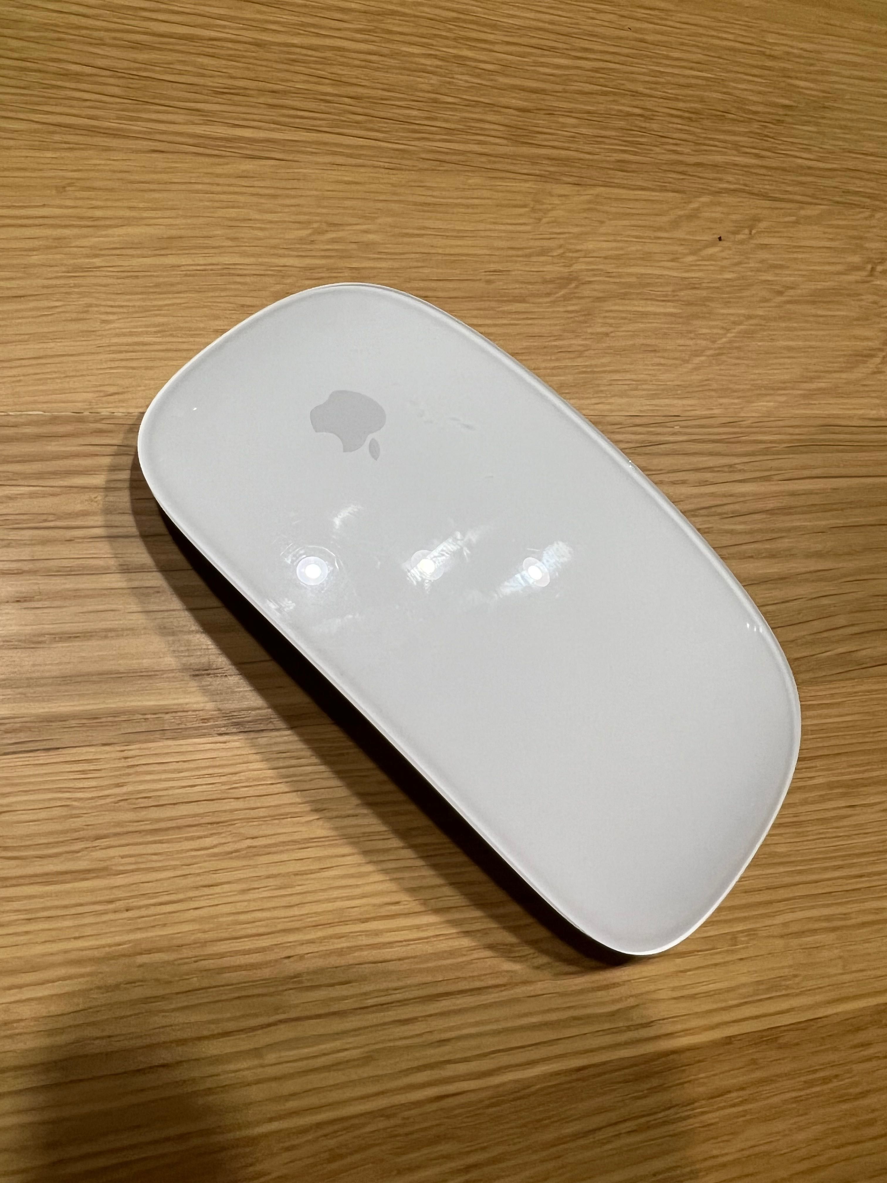 MacBook Air jak nowy + mysz apple
