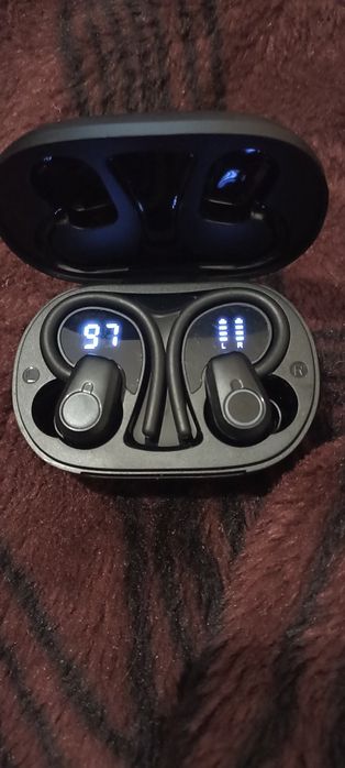 Продам навушники нові