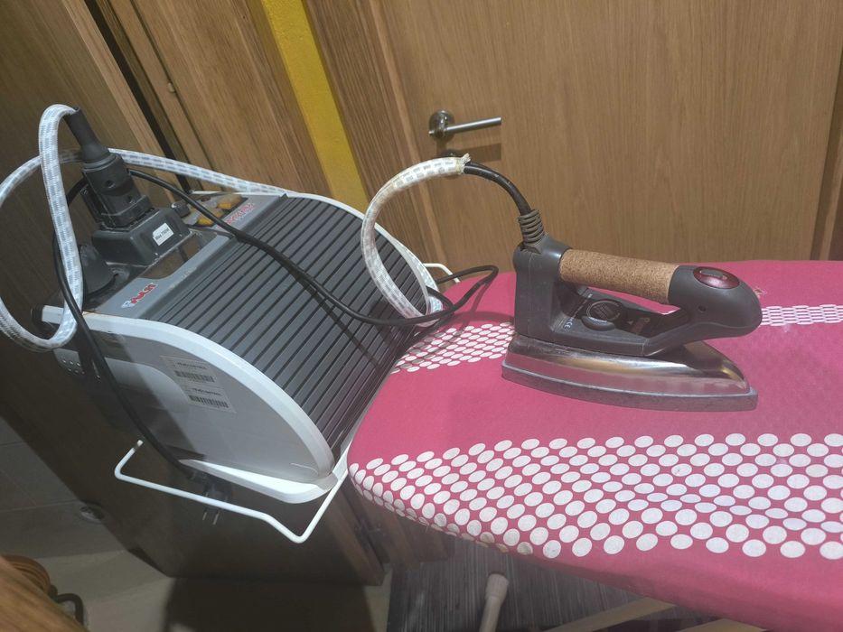 Ferro polti + Tábua Só 20euros Ler anuncio