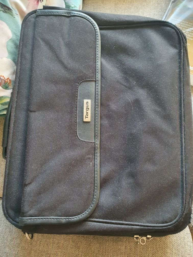 Torba na laptopa