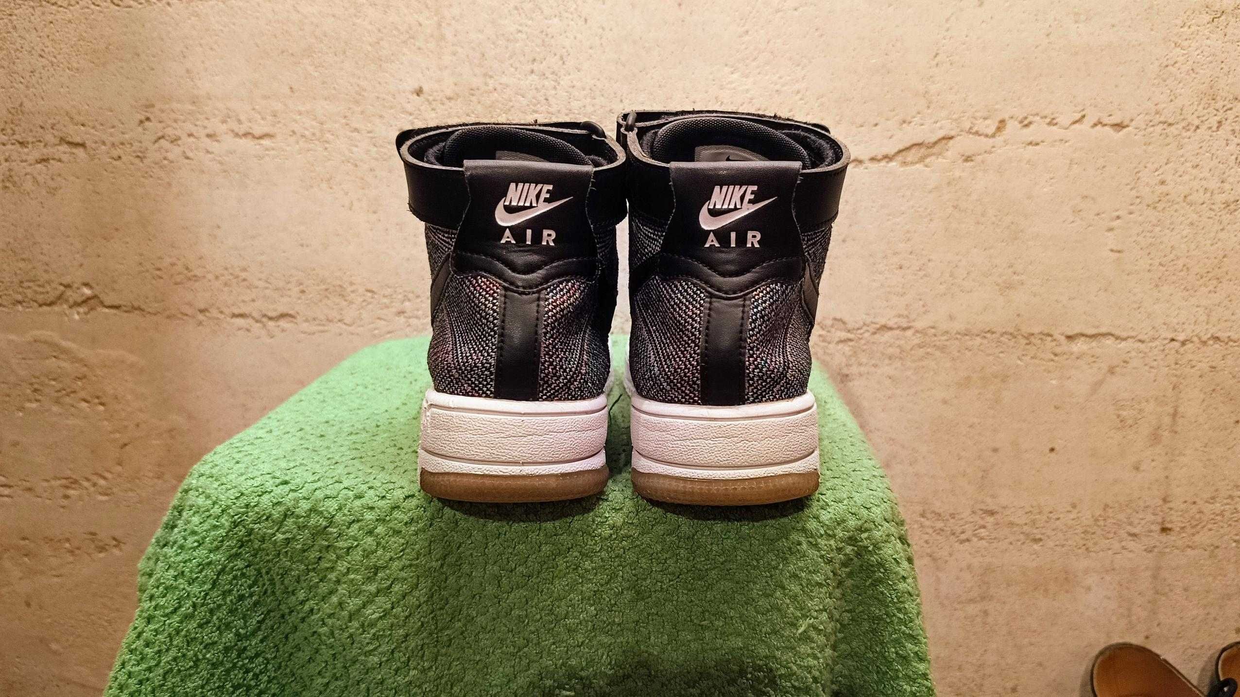 Wysokie sneakersy NIKE AIR FORCE 1 ULTRA FLYKNIT MID r.40,5 st.b.dobry
