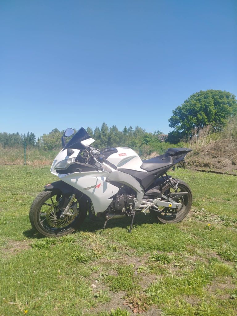 Aprilia rs4 125, 2012 r