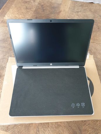 Laptop HP 255 G9