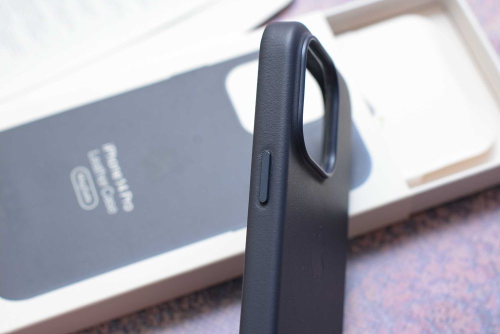 Официальный чехол кожаный Leather Case iphone 11-14 pro max Magsafe