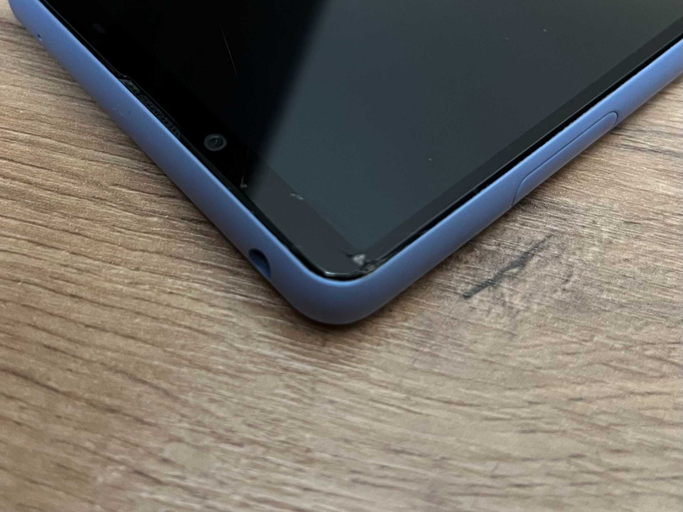 Sony Xperia 10 III w kolorze niebieskim