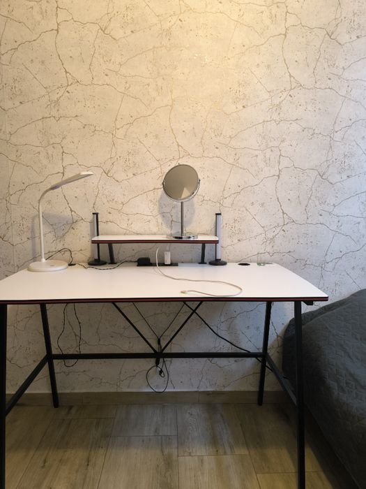 Biurko STIG - biały karbon, PATRZ OPIS