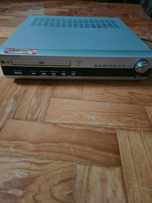 Vendo DVD LG ...
