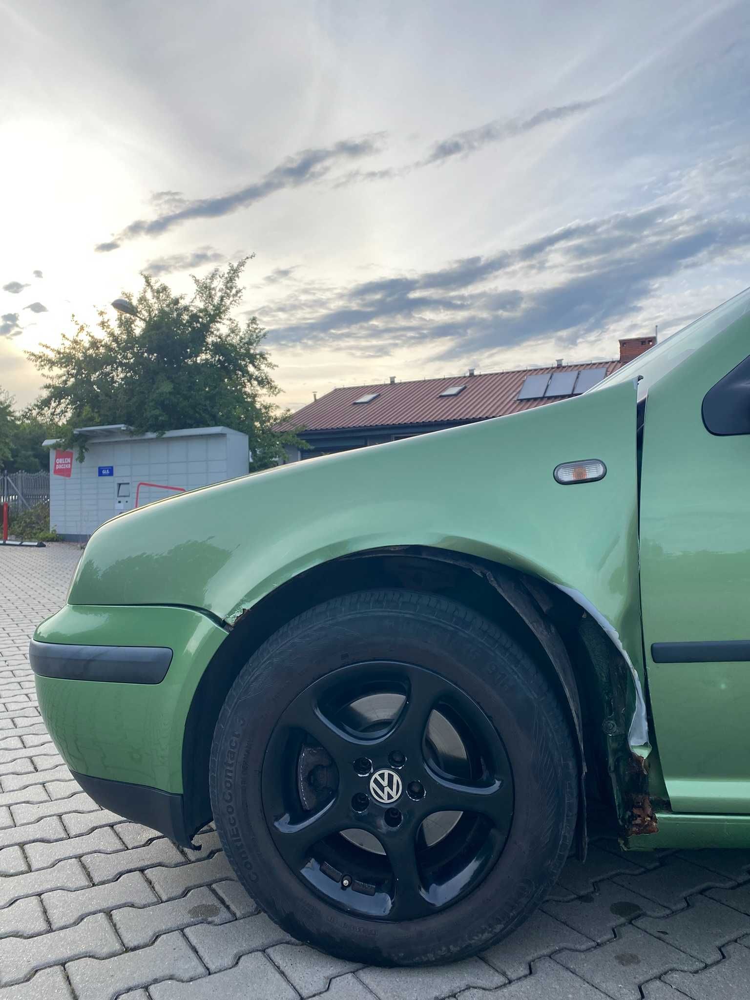 Volkswagen Golf 4 1.9 TDI + komplet opon zimowych