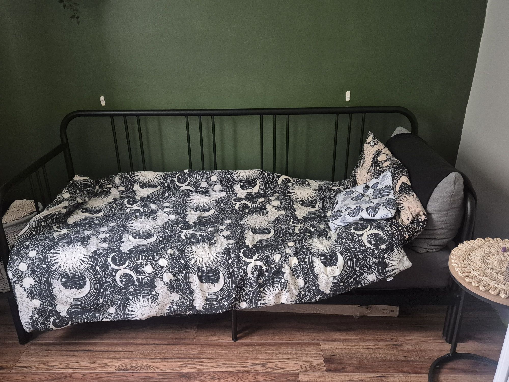 Fyresdal łóżko leżanka ikea czarna metalowa