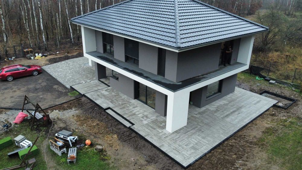 Elewacje,układanie kostki brukowej