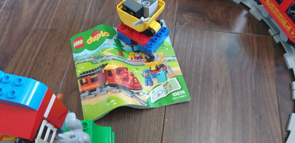 Pociąg parowy LEGO Duplo 10874