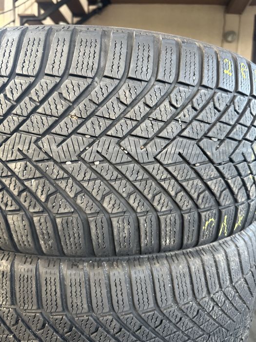 Шини 285 40 22 pirelli
