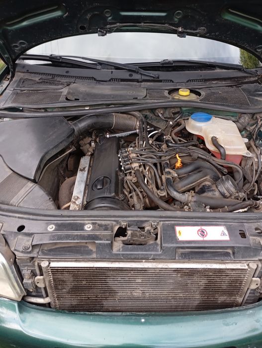 Продажа Ауди А4, 2001 год, в нормальном состоянии,,,