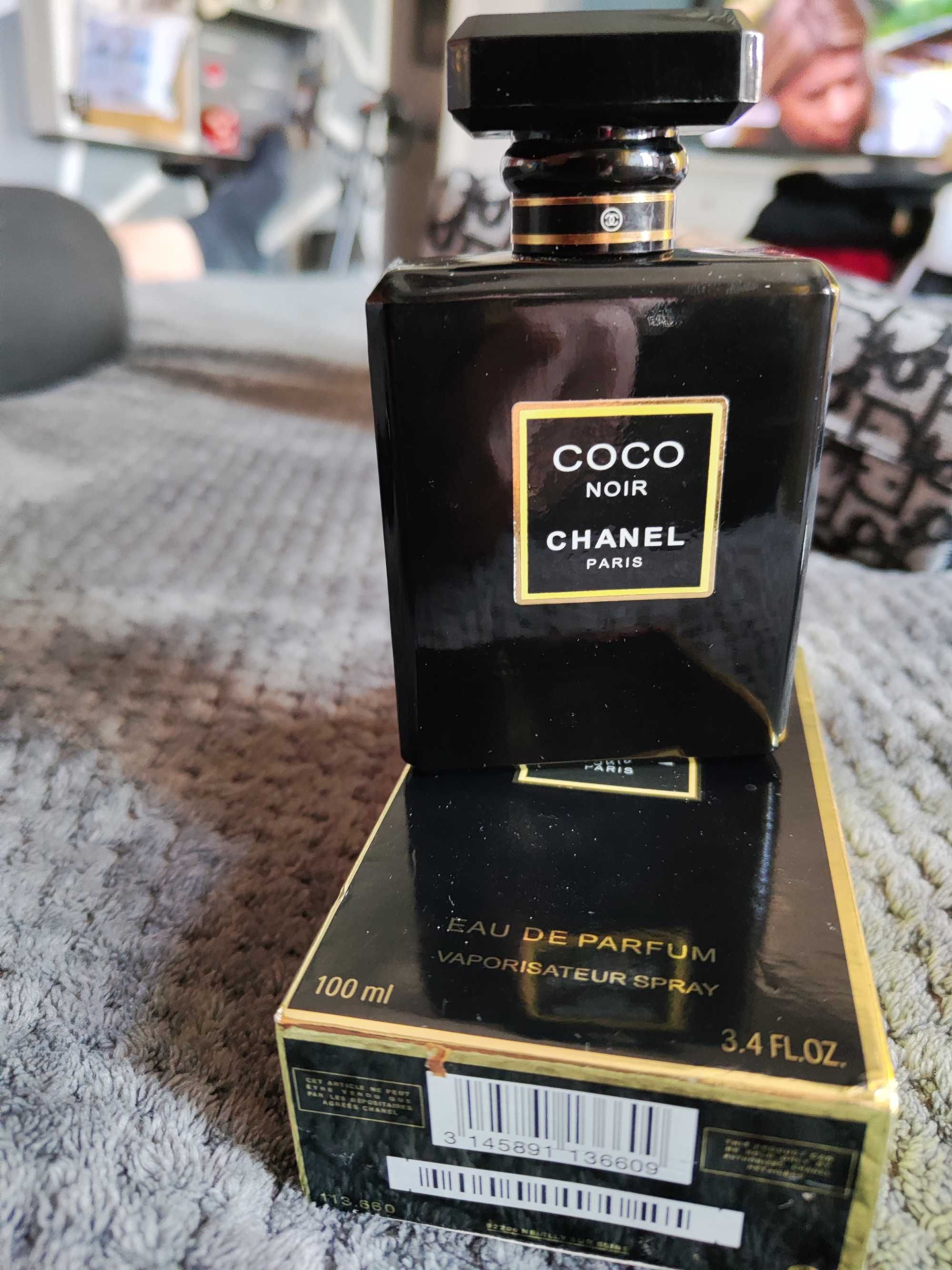 Perfum Chanel czarny
