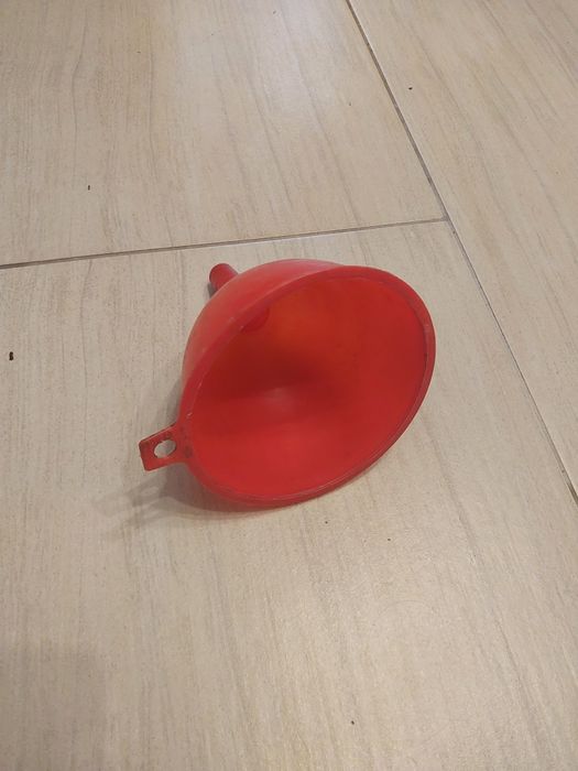 Lejek plastikowy