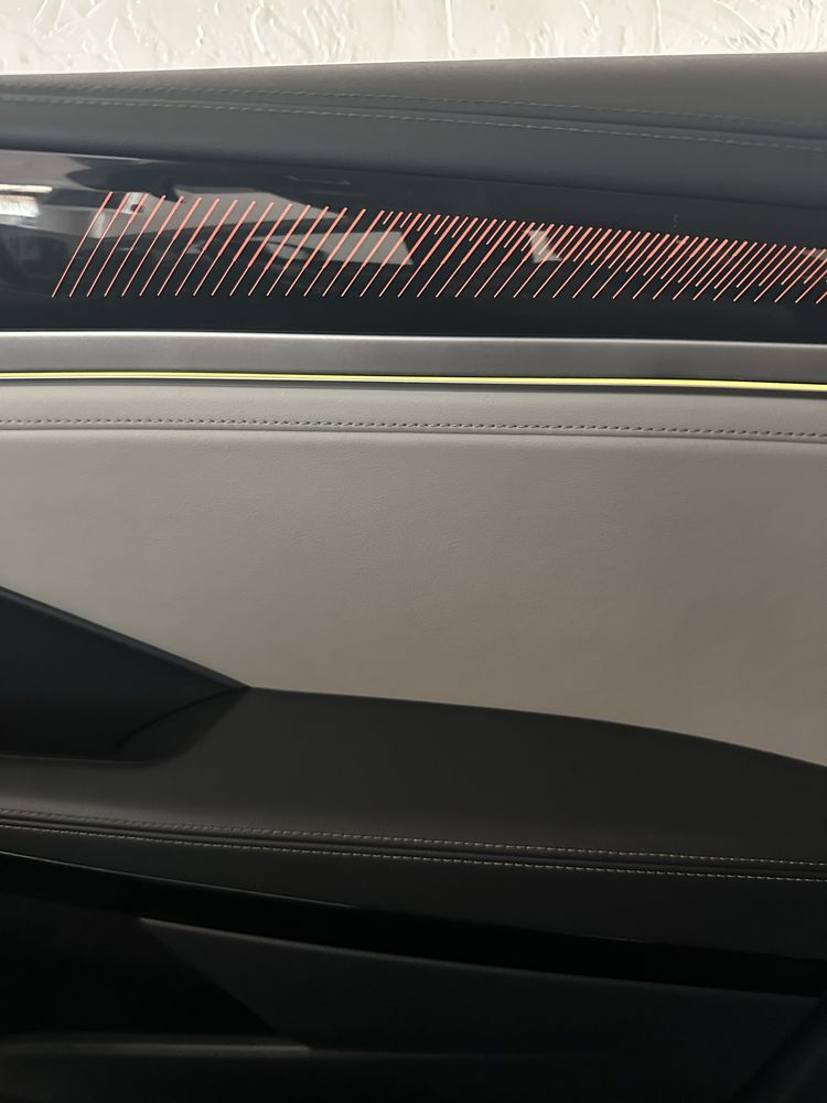 Volkswagen ID6 CROZZ PRO