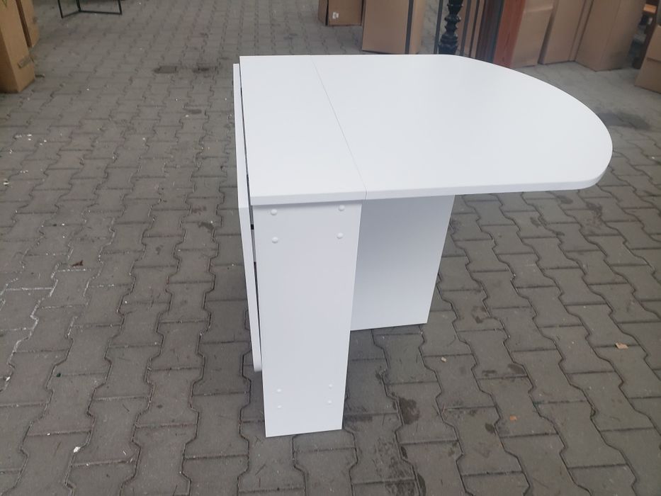 Stół wielofunkcyjny skladany
