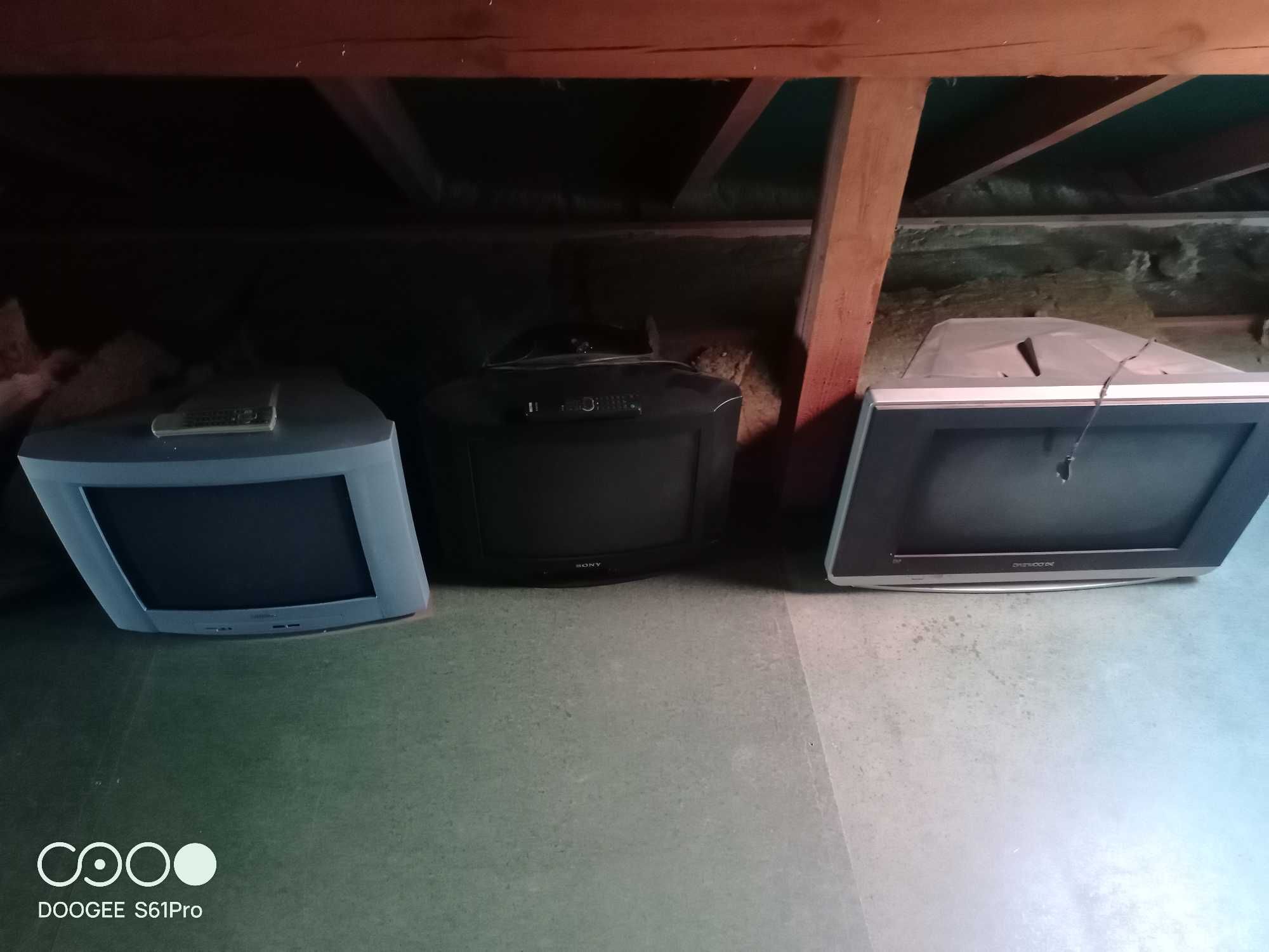 Telewizor Sony LG Thomson tanio na działkę pod konsole