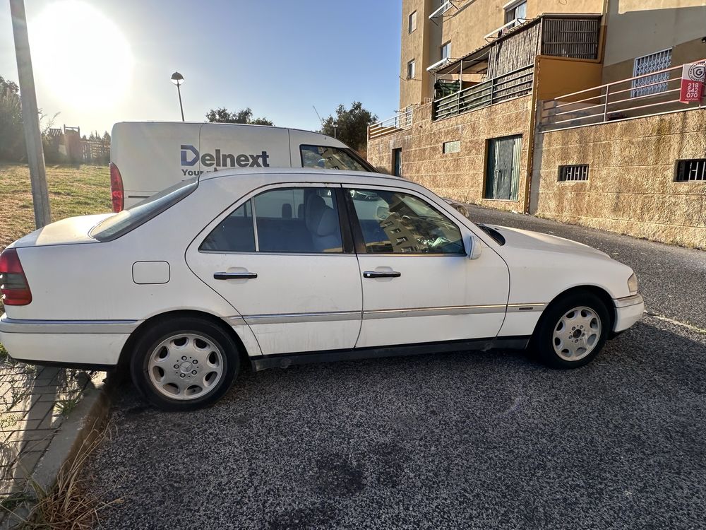 Mercedes Benz C 200 D