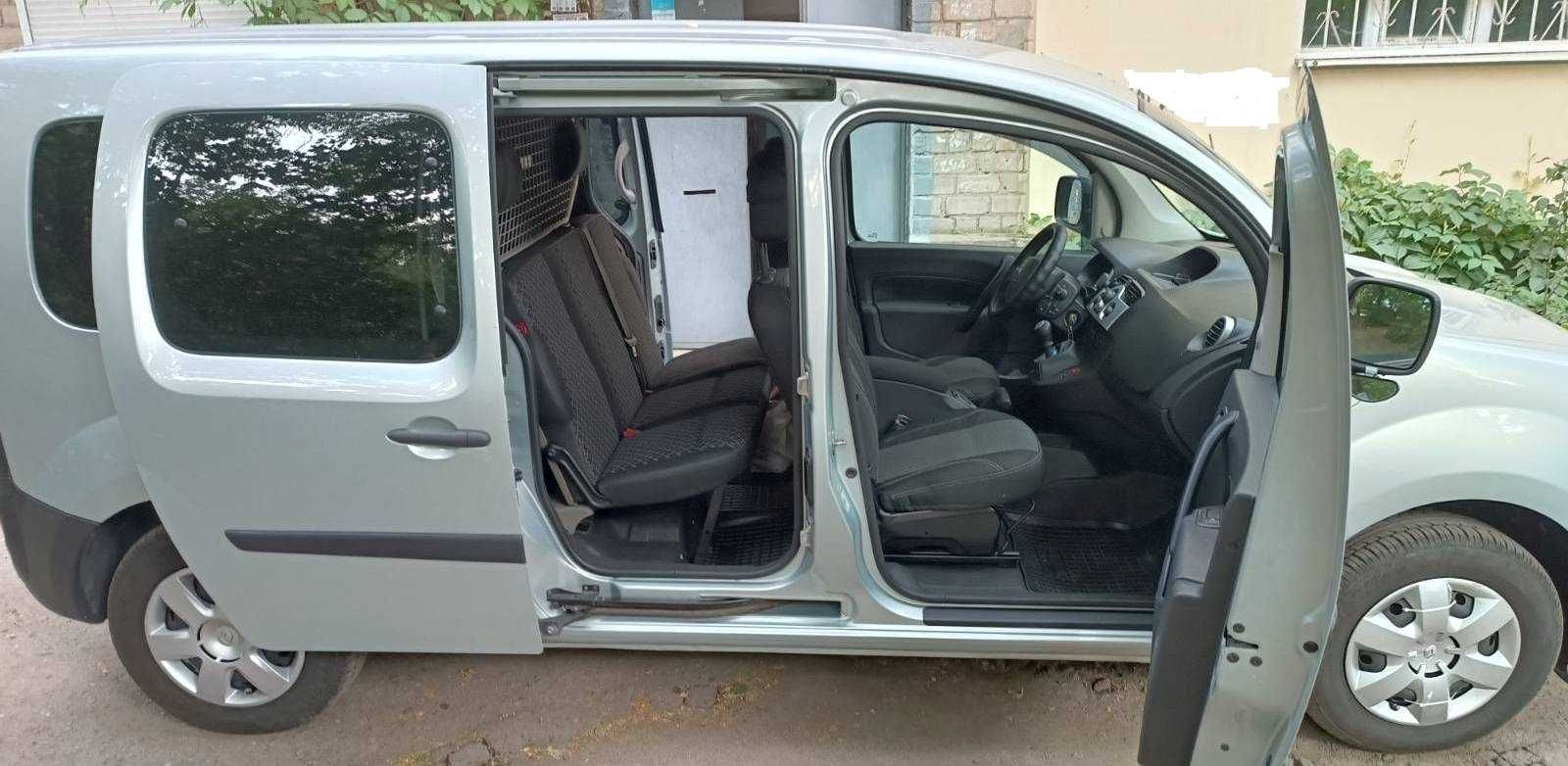 продам Renault Kangoo II    2012года