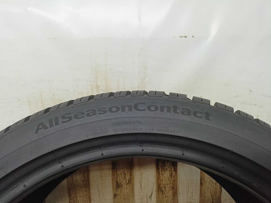 Continental AllSeasonContact 225/40/18 21r. 2x7,8mm (2089)