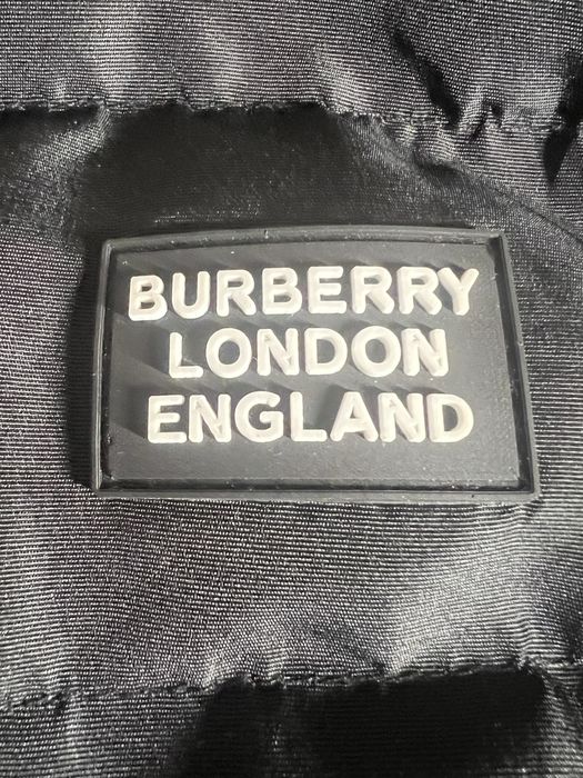 Жилетка Burberry жіноча