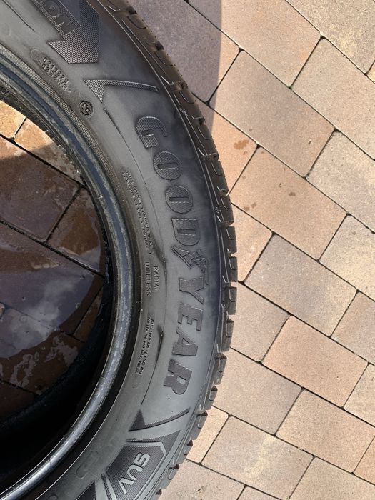 Зимові шини(резина) 235/60 R18 “GOOD*YEAR” UltraGrip Performance - 2шт