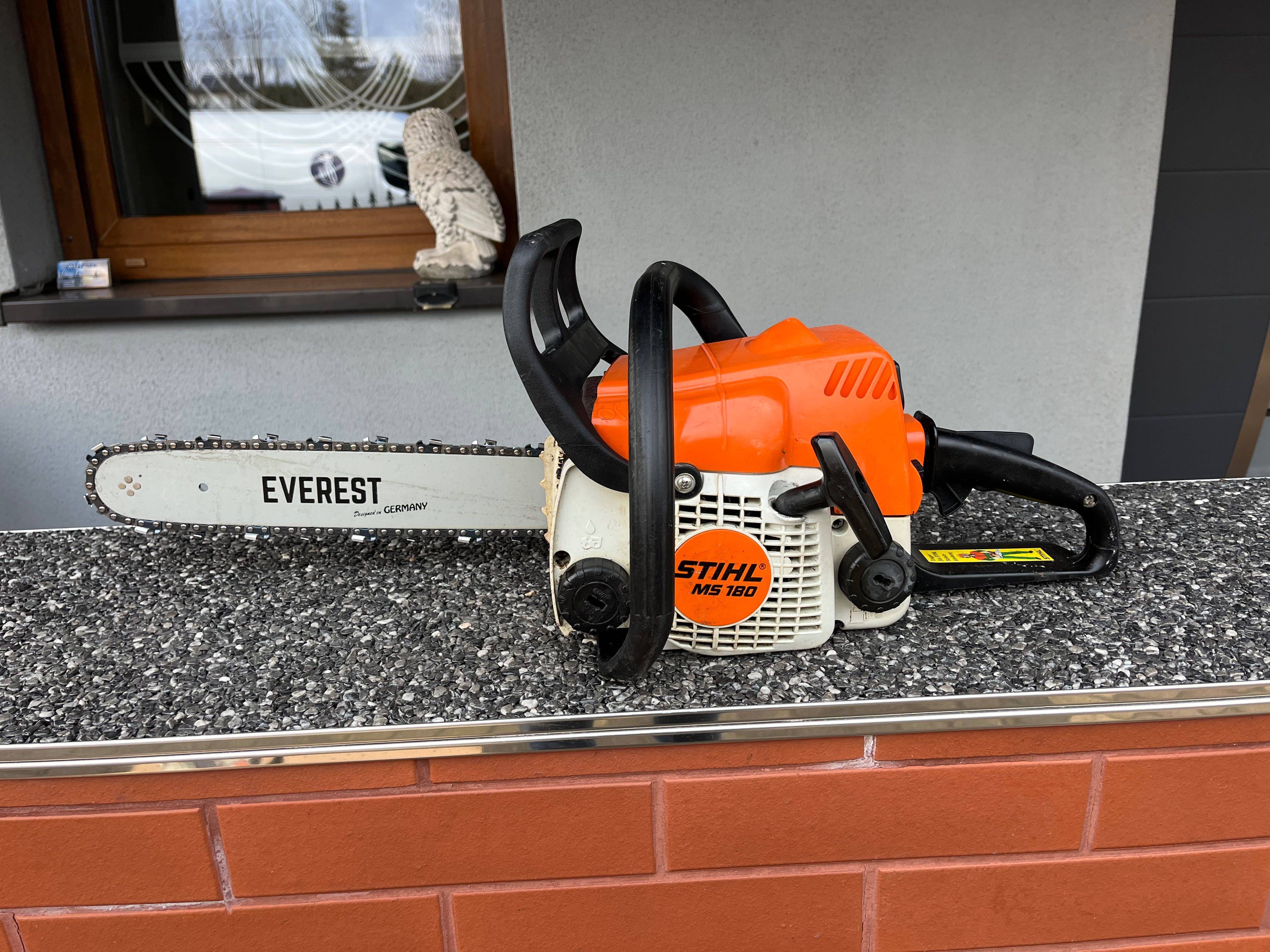 Piła spalinowa Stihl MS 211 ( 180 , 260 )
