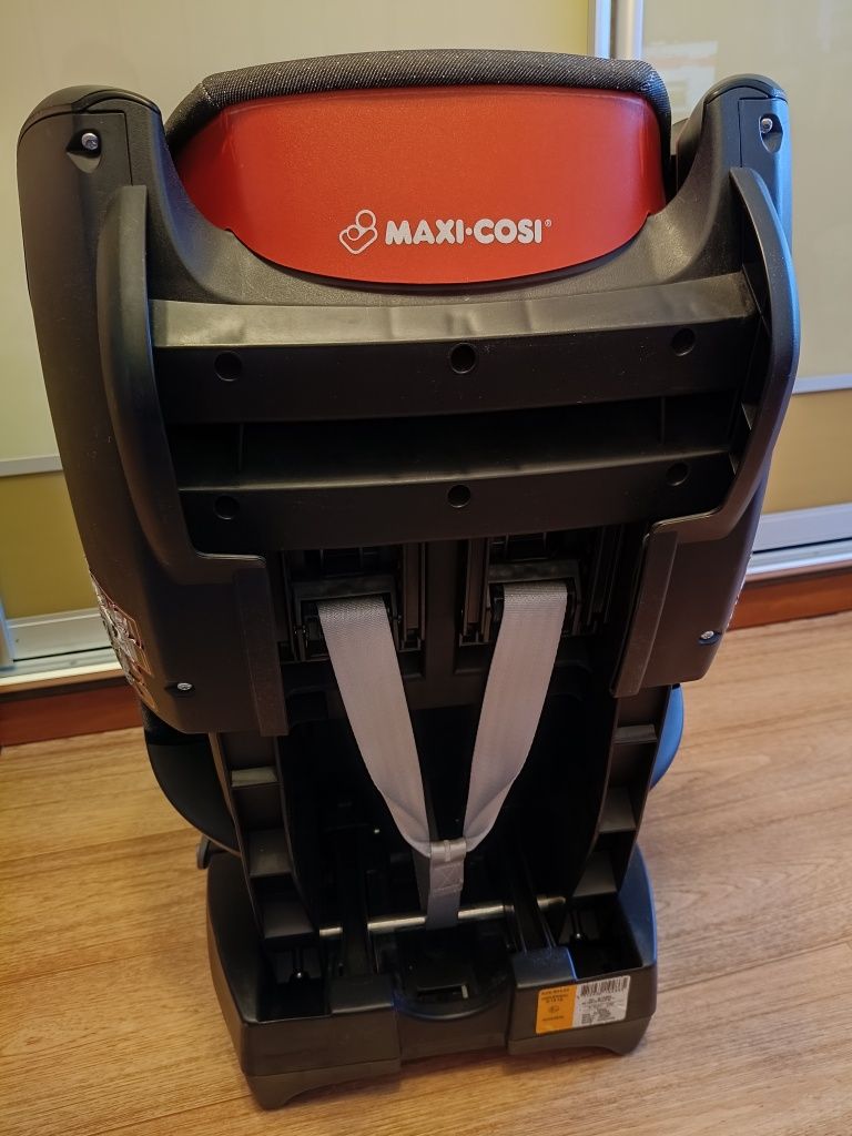 Автокрісло Maxi-cosi Tobi від 9міс до 4 років