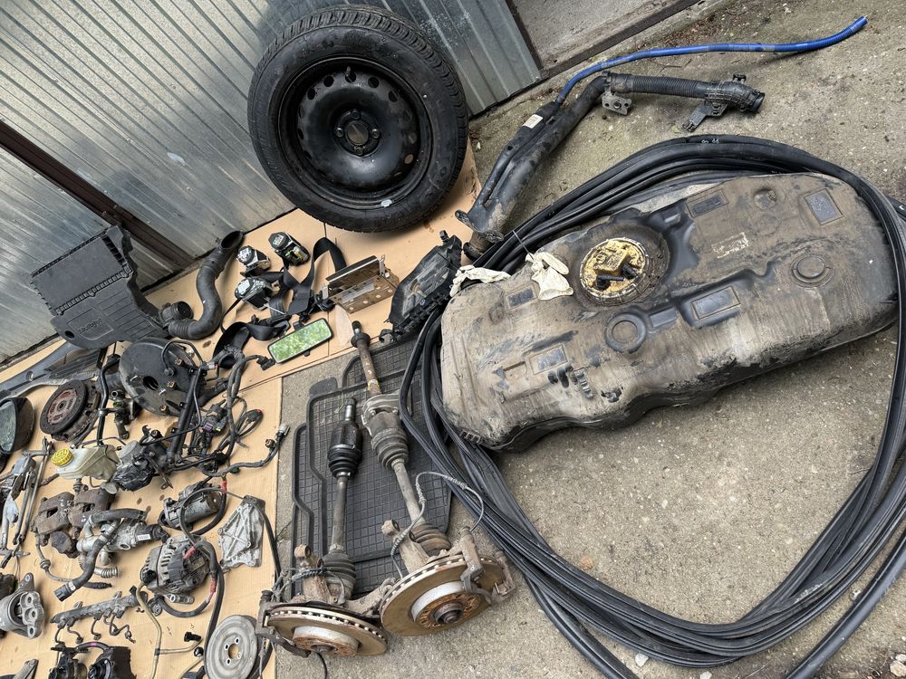 Fiat Grande Punto 1.3 multijet pas lampa stacyjka komputer lusterko