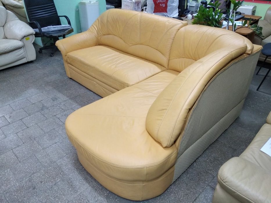 Кожаный шкіряний угловой диван со спальным местом (191201)