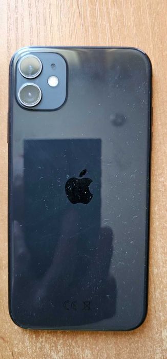 продам айфон 11 на запчастини