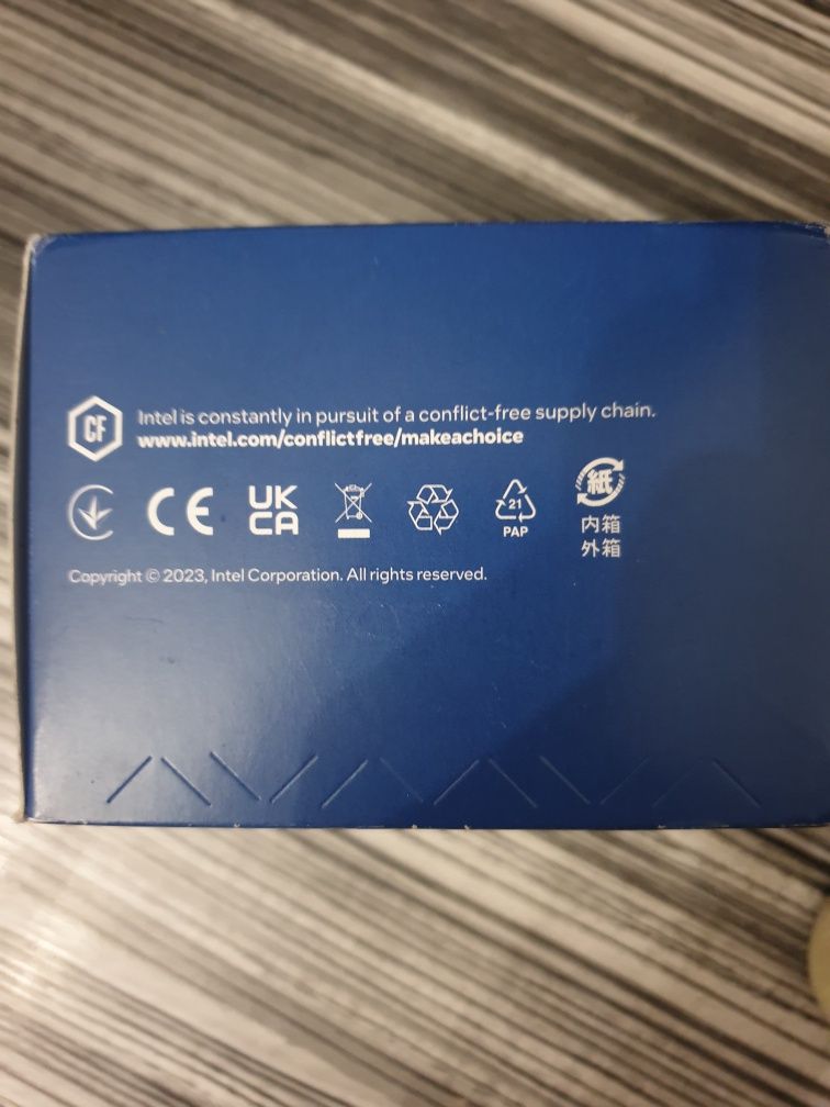 Intel Core" i7-14700