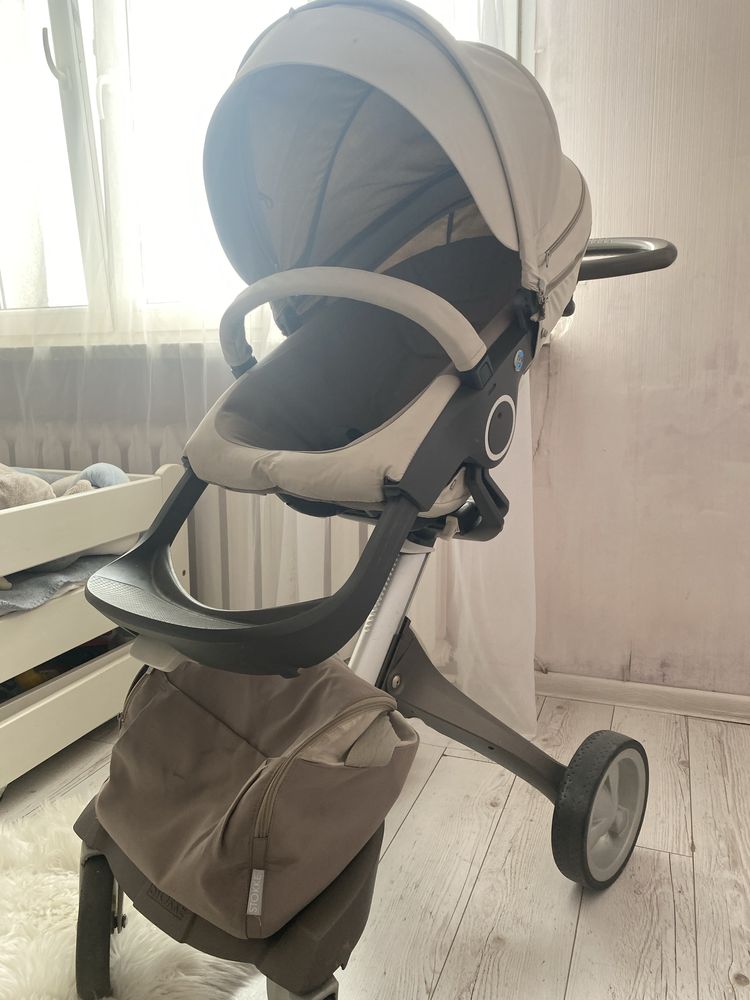 Witam sprzedam wózek Stokke V3
