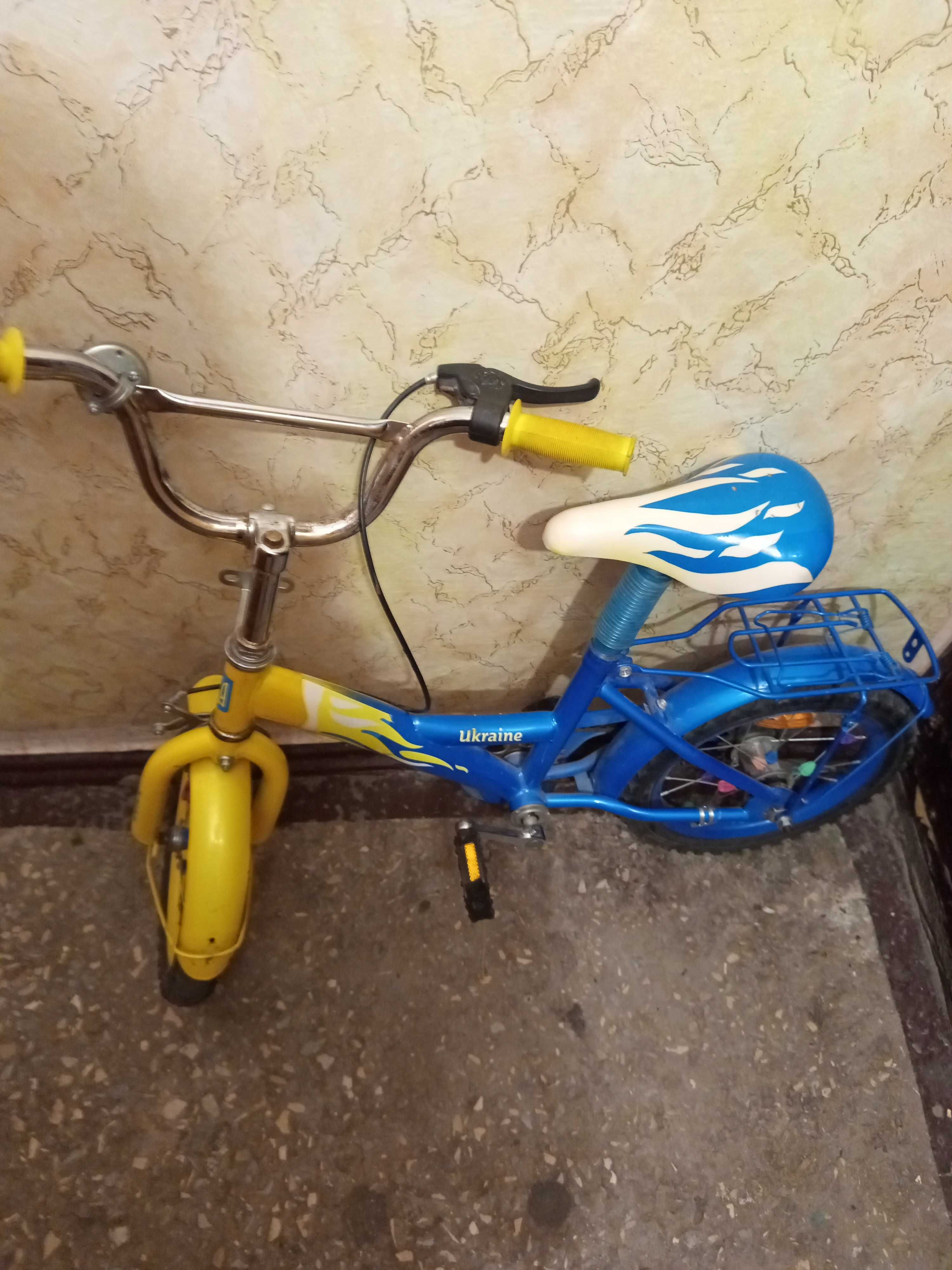Продам велики .(+38 095 940 2081)