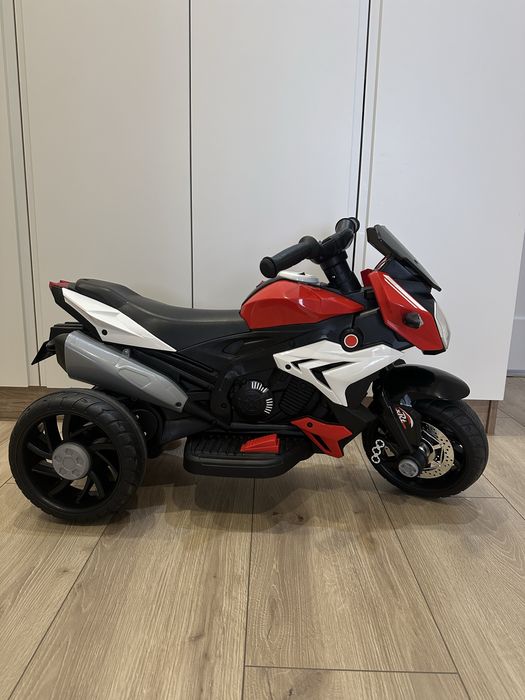 Дитячий електромотоцикл