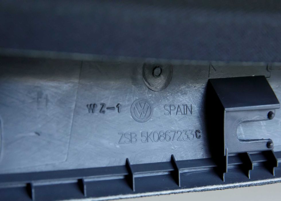 *(TOP_NOVOS)_GOLF VI e VII. PILARES PRETOS (FRENTE)