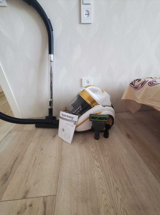 немецкий пылесос с турбощеткой колбовый мощный