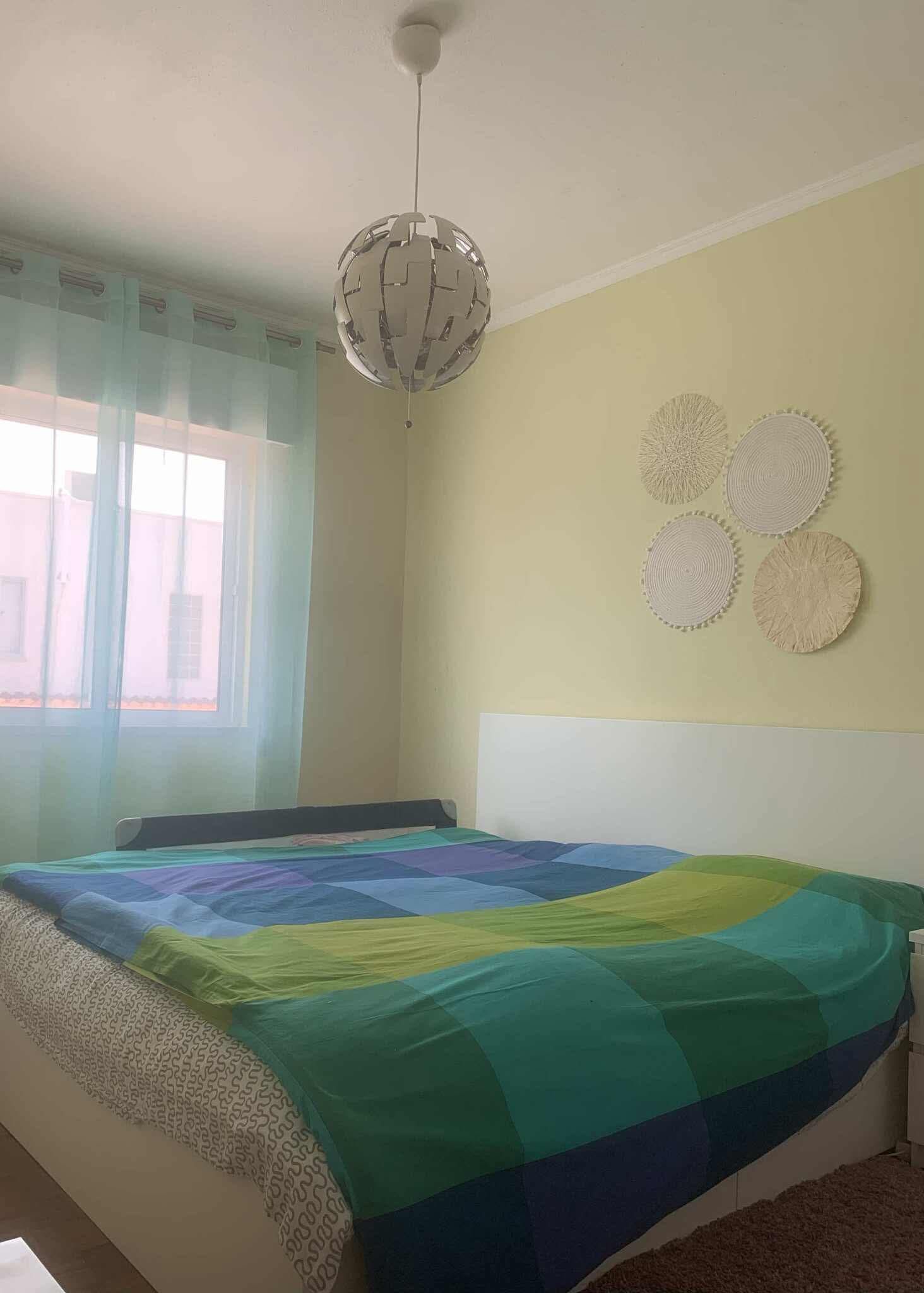 Cama casal 2,00x1,80 malm ikea