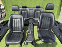 Салон Mercedes CLS w218 в хорошому стані