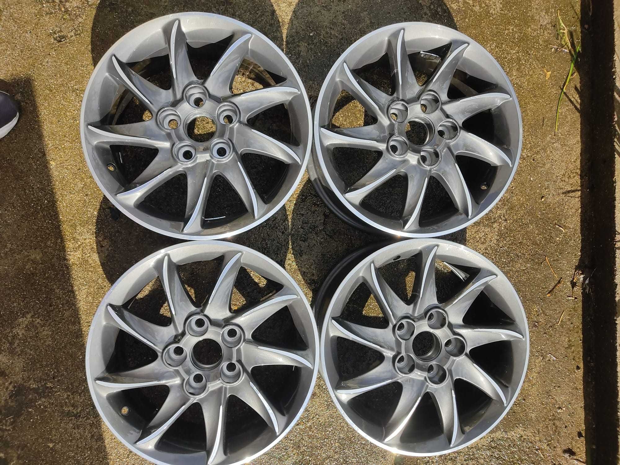 4 Jantes Toyota 16 - 5x114.3 *ORIGINAL E COMO NOVO*