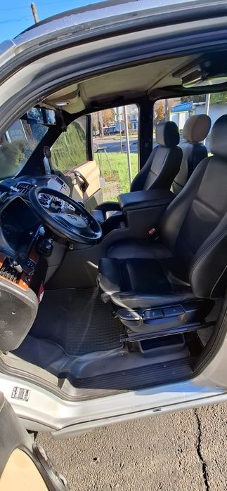 Мерседес вито 2003