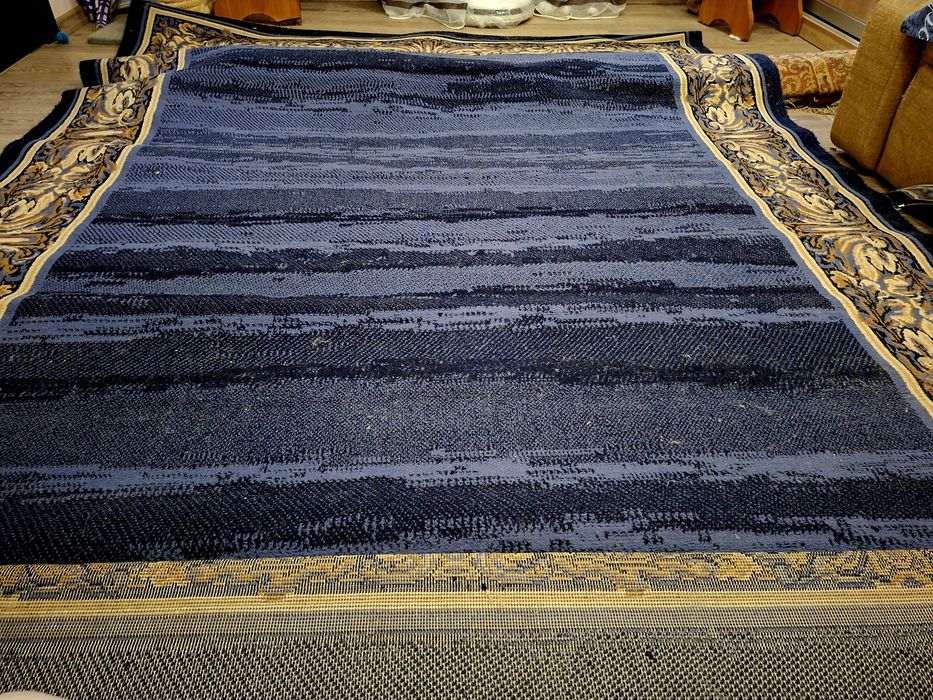 Продам ковёр б/у