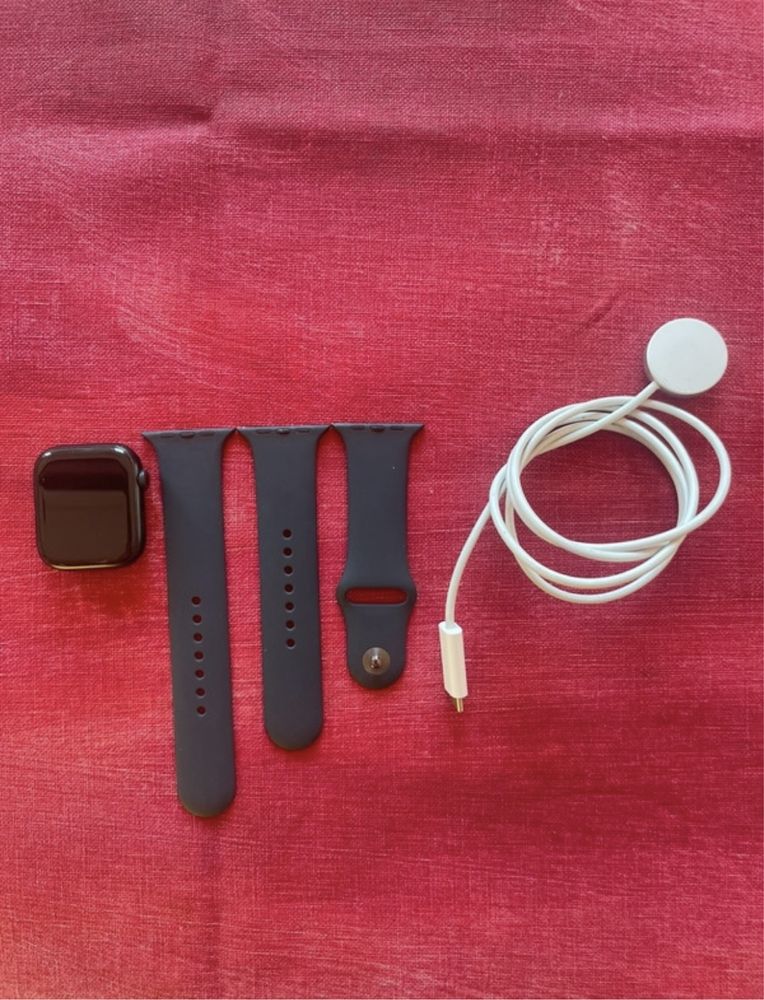 Apple Watch 8, GPS + Cellular, 45mm