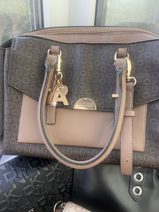 Фірмові сумки в гарному стані. Ціни в описі