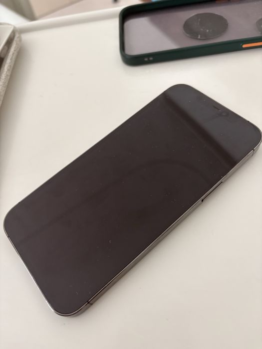 Iphone 12 Pro-Max