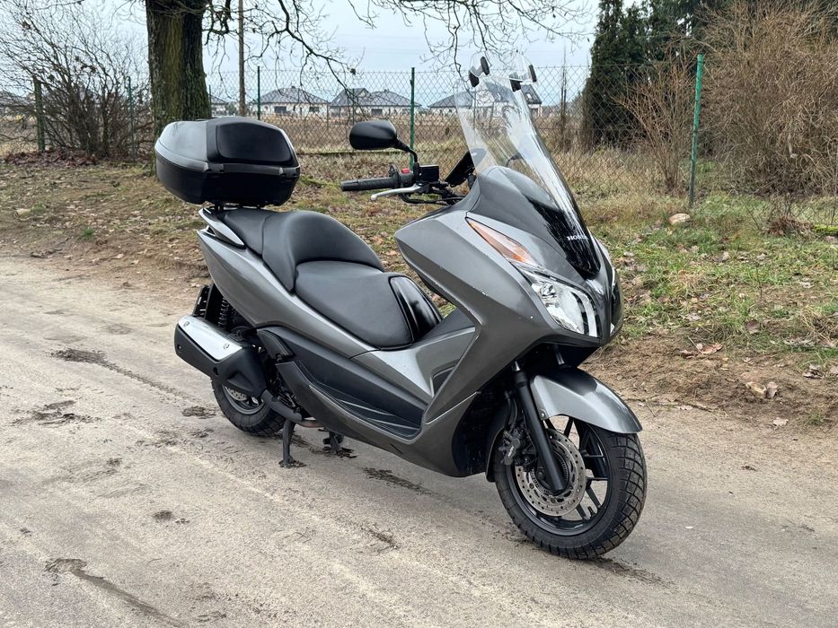 Honda NSS Forza 300 ABS 2015r kufer centralny