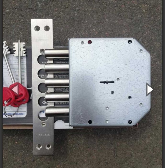 Замок гаражний. Врізний. Гараж.